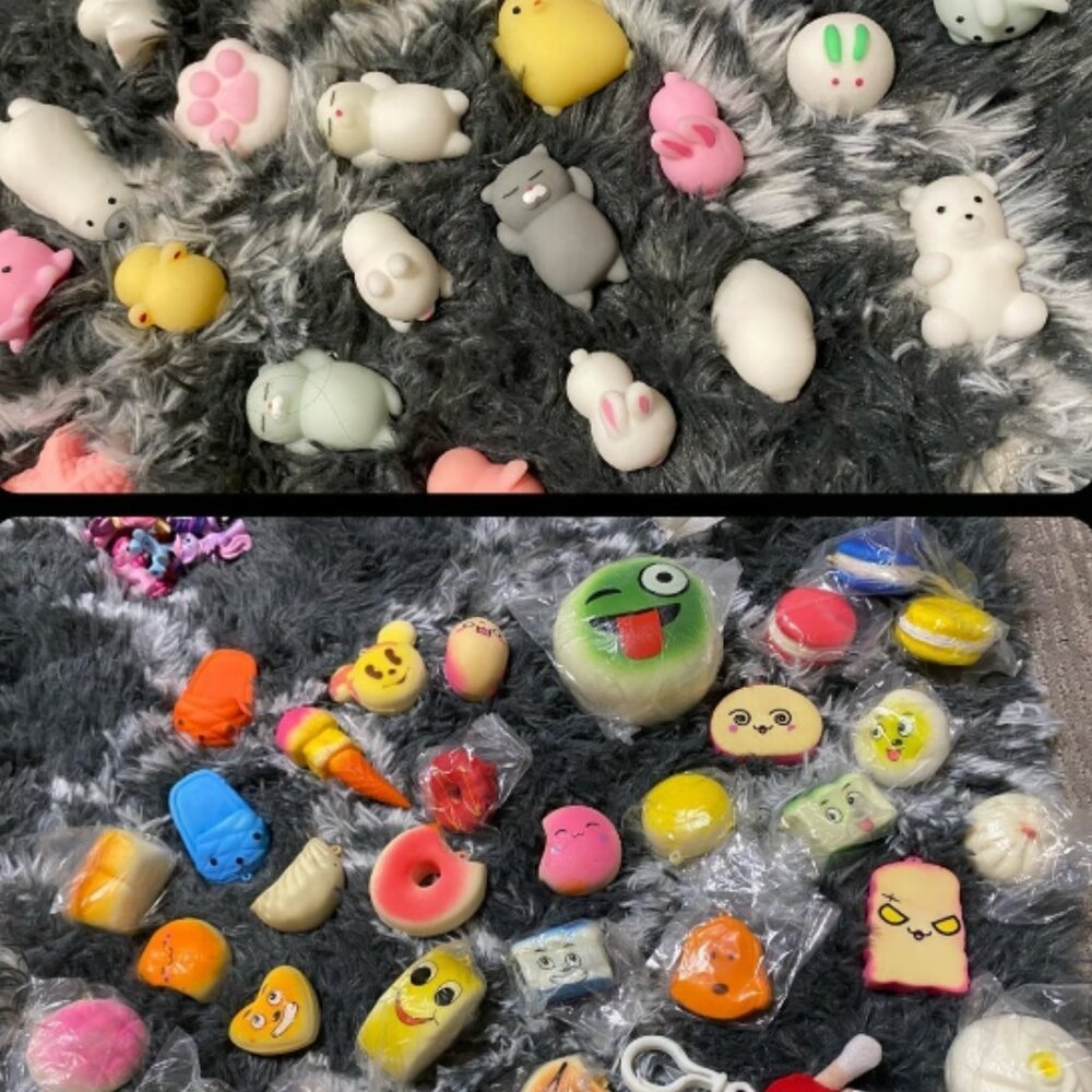 Kawaii toys lot (keep swiping there’s more!)